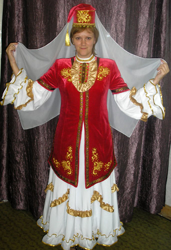 Женский татарский народный костюм